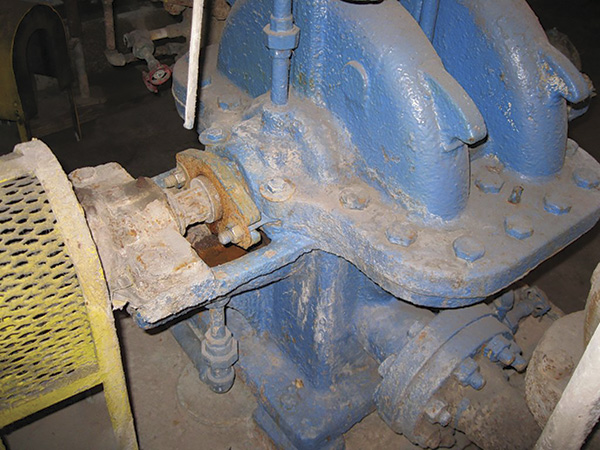  Image 2 and 3. The pumps had not been repaired in more than 20 years, so the team anticipated an extensive scope with significant internal and external weld repair.