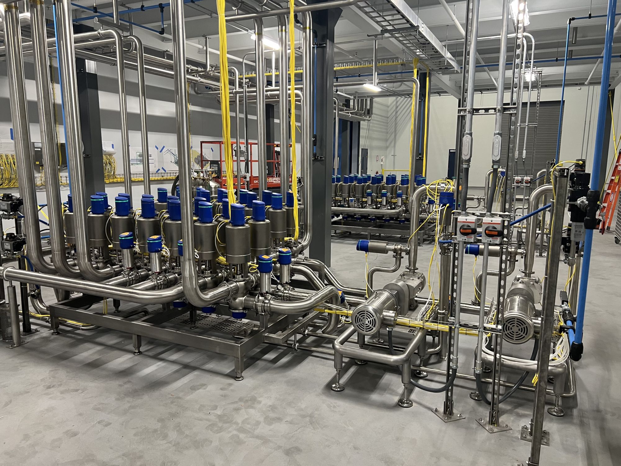 IMAGE 1: Investing in advanced motor and drive technologies is key to reducing energy consumption and maximizing output in food, beverage, dairy and other high purity processing plants. (Image courtesy of  Rodem Inc.)