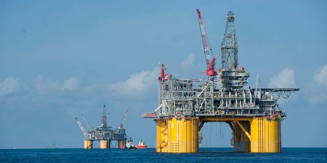 The EIA also projects that U.S. crude oil production will continue to set annual records through the mid-2020s and remain near 14 million bpd through the mid-2040s.