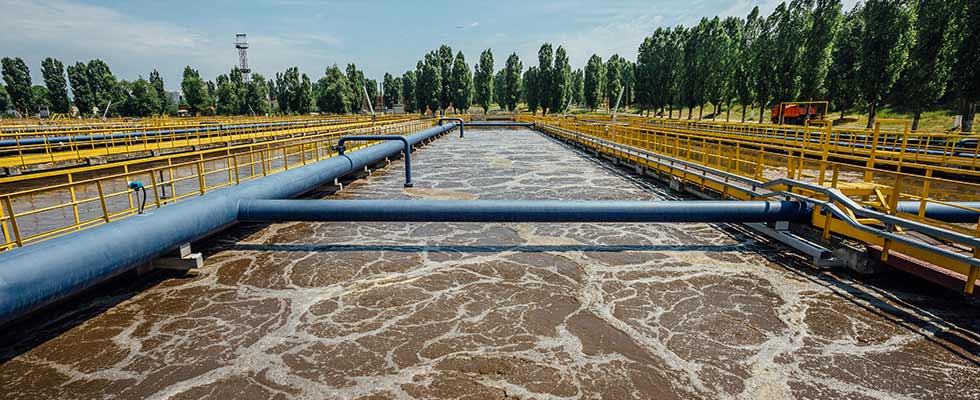IMAGES 2 & 3: Controlling odor and corrosion in modern wastewater treatment plants is important for effective operation. (Adobe Stock)