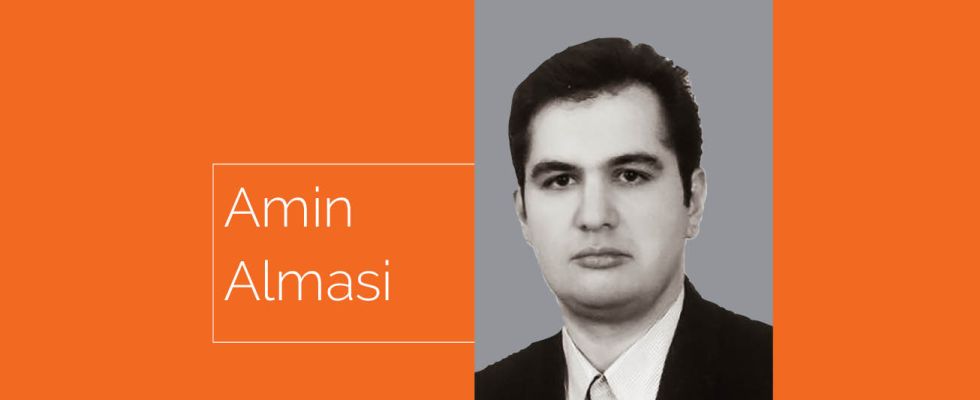 Amin Almasi Headshot