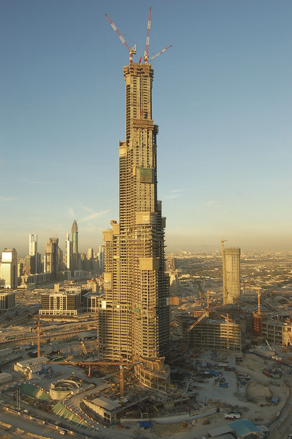 Concrete Pumps Reach Record-Breaking Heights at Burj Khalifa