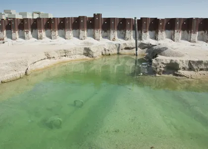 IMAGE 1: Piling for dewatering operation 
