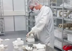 AODD Pumps in Semiconductor Cleanroom Environments